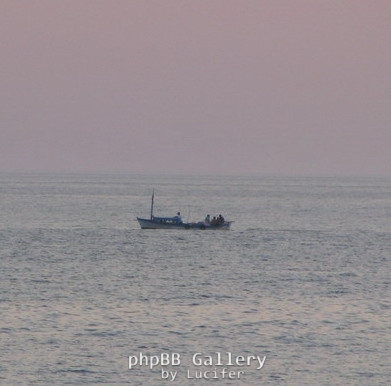 на море