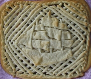 Пирог с кораблем