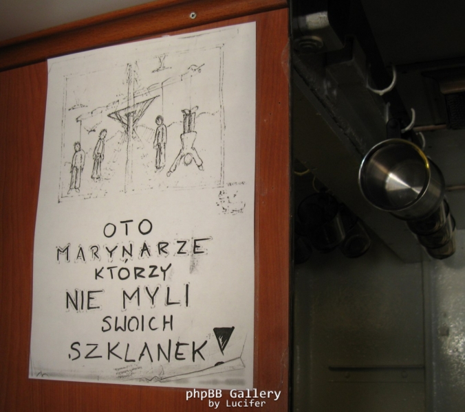 вот что делают на Погории с матросами, ktorzy nie myli swoich szklanek)))