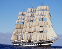 красавец Крузенштерн