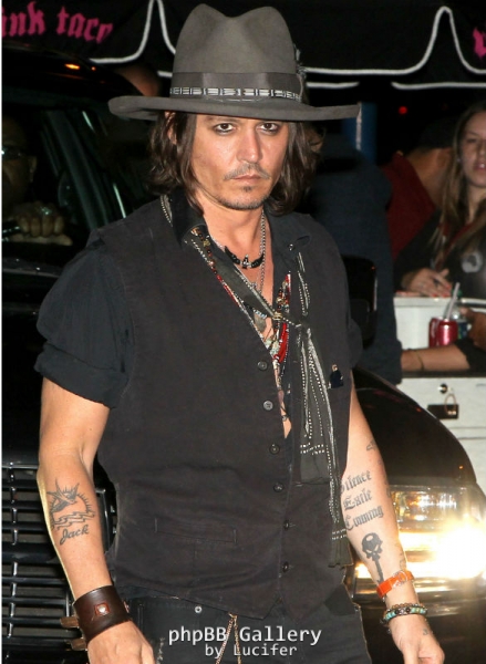 2609208 johnny depp 4 wenn4023904