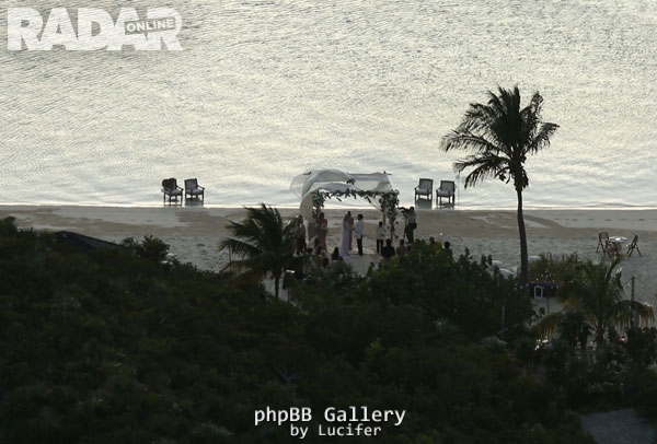 johnny-depp-wedding-photos-031